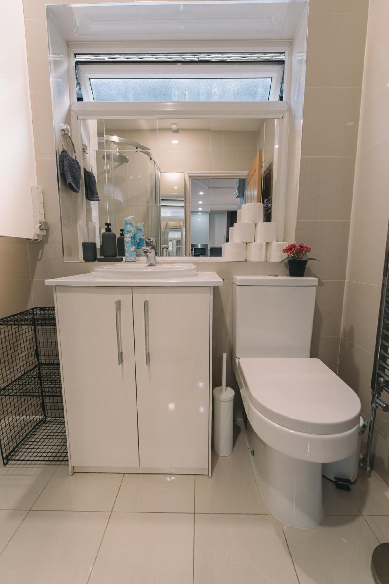 דירות לונדון Modern Flat By The Underground. מראה חיצוני תמונה